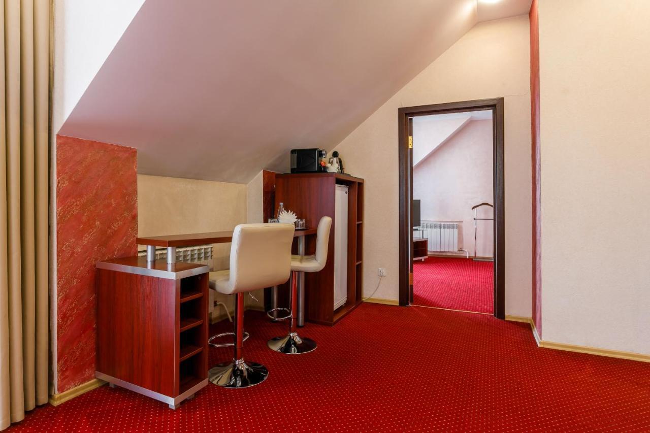 Semashko Hotel Grodno Exterior photo